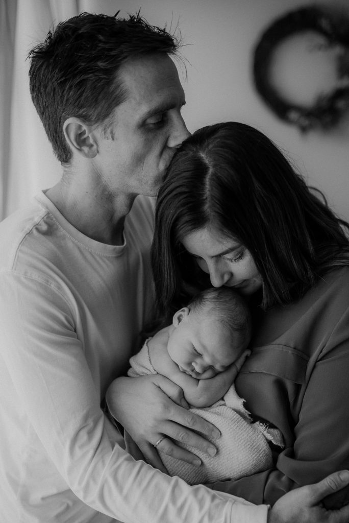 photography of newborn family Melbourne