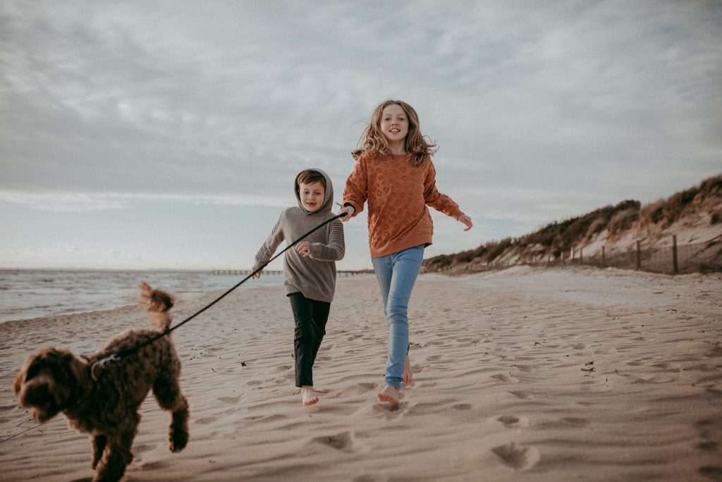 sibling family beach session