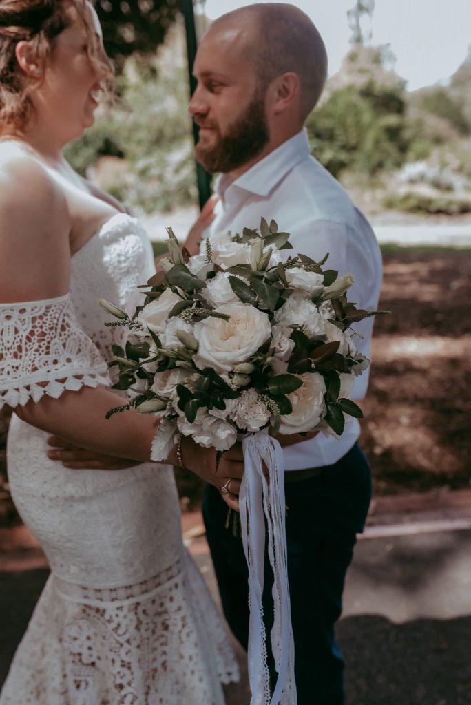 intimate first look in the treasury gardens